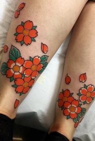 小腿彩绘樱花纹身图案