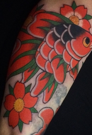 小腿红黑金鱼樱花纹身图案