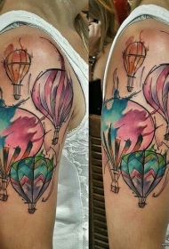 大臂欧美泼墨热气球纹身图案