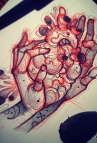 欧美school手心脏纹身图案手稿