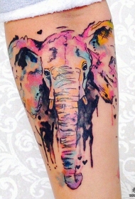 小臂彩色泼墨大象纹身图案