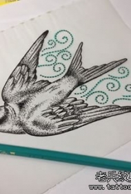欧美school燕子点刺纹身图案手稿