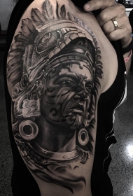 大臂印第安人肖像黑灰纹身图案