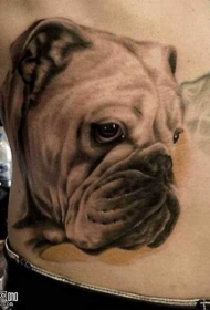 腰部斗牛犬写实纹身图案