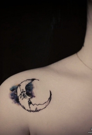 锁骨月亮线条泼墨纹身图案