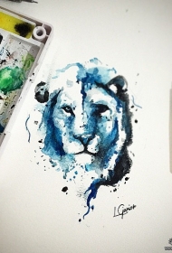 欧美彩色泼墨狮子纹身图案手稿