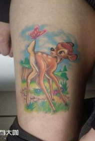 腿部可爱清新的小鹿蝴蝶卡通纹身图案