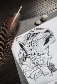 欧美写实豹子花蕊纹身图案手稿