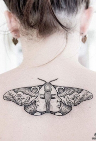 背部飞蛾人像点刺线条个性纹身图案