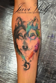 小臂狼头泼墨彩色纹身图案