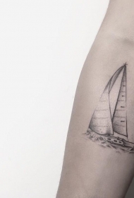 小臂点刺帆船海浪小清新纹身图案