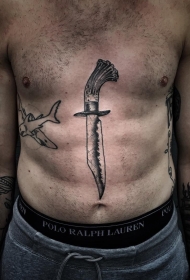 腹部匕首欧美个性纹身图案