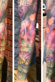 花臂彩色的外星人主题纹身图案