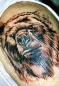 写实的棕色熊手臂纹身图案