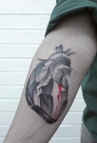小臂抽象风格的彩色心脏纹身图案