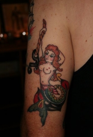 手臂美人鱼船锚个性纹身图案