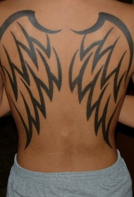 背部黑色天使翅膀轮廓纹身图案