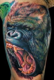 酷超的写实彩绘大猩猩头像纹身图案