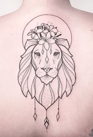 背部狮子花蕊线条点刺纹身图案