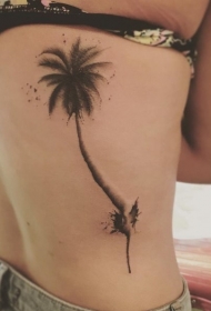 3D自然的黑色棕榈树侧肋纹身图案