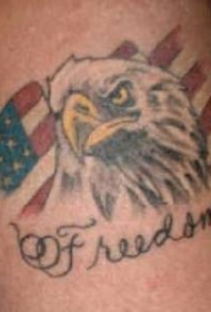 自由鹰和美国国旗纹身图案