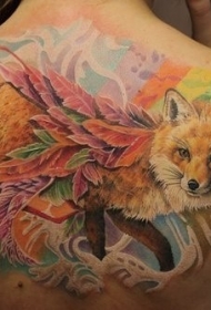 背部丰富多彩的狐狸纹身图案