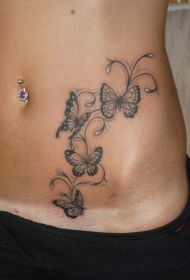 腹部3D可爱的蝴蝶藤蔓纹身图案