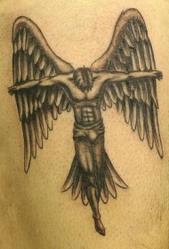 被钉在十字架上的黑色天使纹身图案