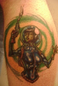 old school手臂彩色宇航员女孩与枪纹身图案