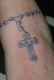 脚踝念珠十字架纹身图案