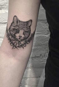 手臂3D有趣的猫和叶子纹身图案