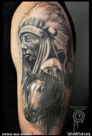 大臂3D风格的印度酋长与马纹身图案