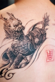 背部3D黑白亚洲石狮子和符号纹身图案
