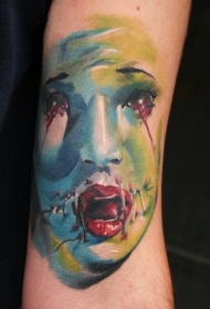 血腥怪物女人彩色手臂纹身图案