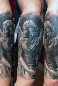 手臂3D风格的黑白天使雕像纹身图案