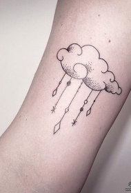 大臂云朵几何线条点刺纹身图案