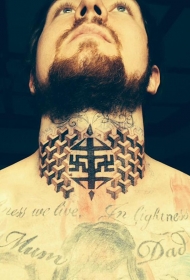男性颈部3D惊人的几何纹身图案