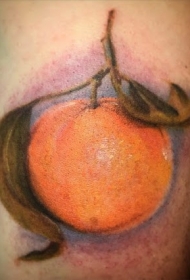 逼真的彩色3D写实橘子纹身图案