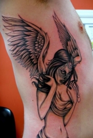 男性侧肋死亡女天使纹身图案