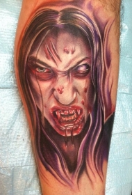 new school手臂惊人的血腥吸血鬼女性纹身图案