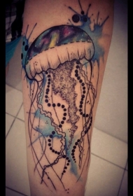 手臂水彩泼墨海洋水母和星空纹身图案