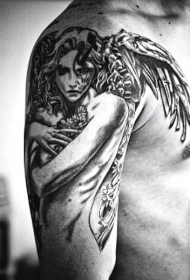 手臂美丽的悲伤天使纹身图案