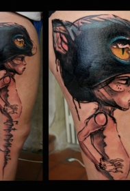 大腿抽象风格的彩色男孩与猫头纹身图案