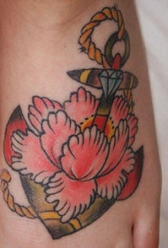 船锚与花卉彩色脚背纹身图案