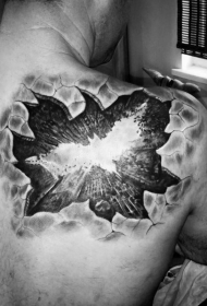 背部撕皮3D黑白蝙蝠侠符号纹身图案