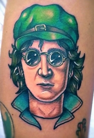新风格的彩色列侬头像手臂纹身图案