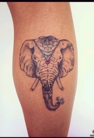 小腿大象点刺头像纹身图案