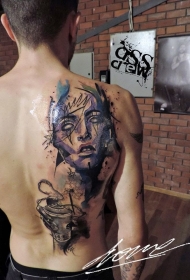 背部彩色抽象的女人肖像纹身图案