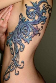女生侧肋3D可爱的印花图腾纹身图案