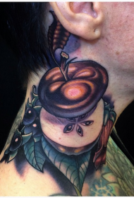 颈部3D彩色的苹果和浆果纹身图案